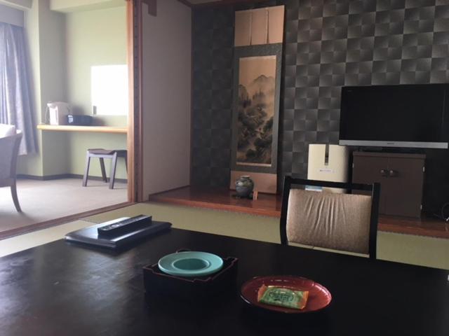 Kaiyoukaku Gamagori Buitenkant foto