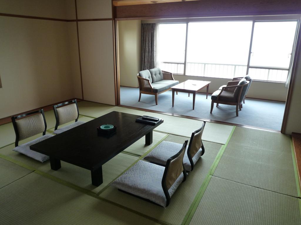 Kaiyoukaku Gamagori Kamer foto