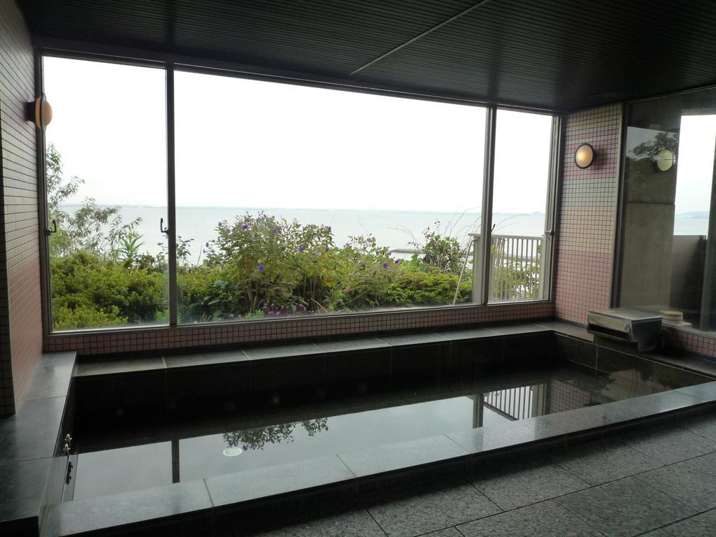 Kaiyoukaku Gamagori Buitenkant foto