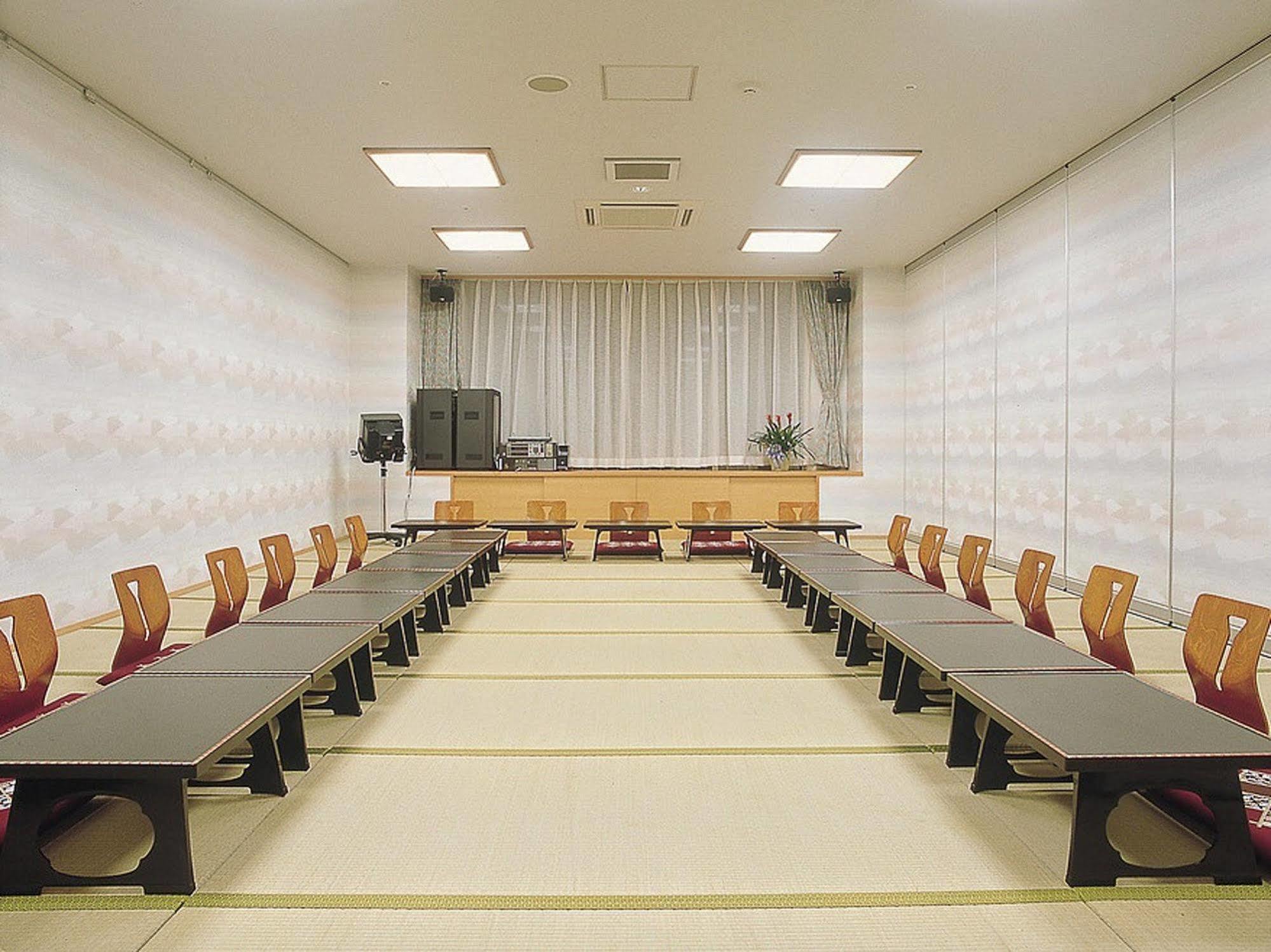 Kaiyoukaku Gamagori Buitenkant foto